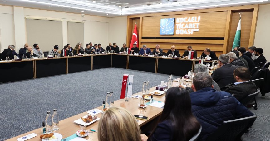 Başkan Büyükakın, iş dünyasının temsilcileriyle buluştu