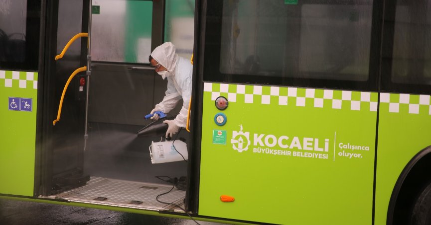 Büyükşehir’in otobüslerine nano gümüş dezenfekte