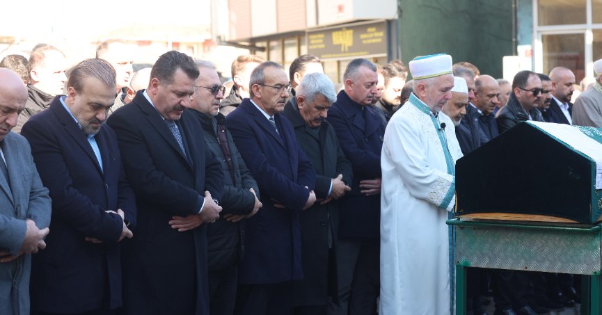 Kocaeli ve Balıkesir protokolü cenazede buluştu