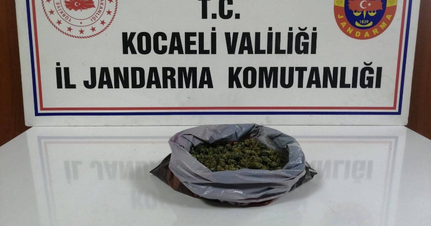 Kocaeli'de 37 bin makaron ve 58 kilo tütün ele geçirildi