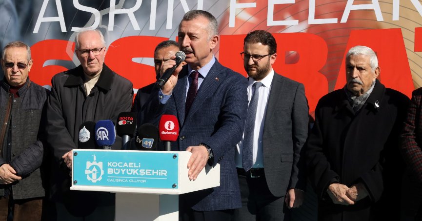 Büyükakın: Kocaeli deprem bölgesinden elini çekmedi