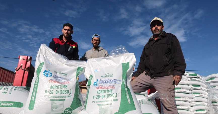 Çiftçilere tohum ve gübre desteği