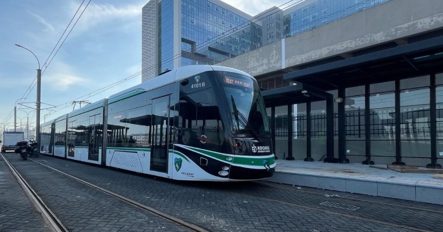 Şehir Hastanesi tramvayında test sürüşü