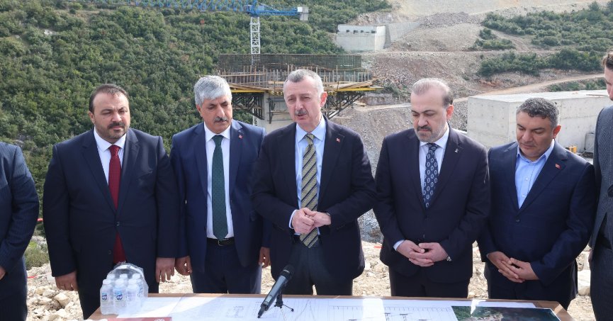 Başkan Büyükakın,  “Bir sorunu daha çözüme kavuşturuyoruz”