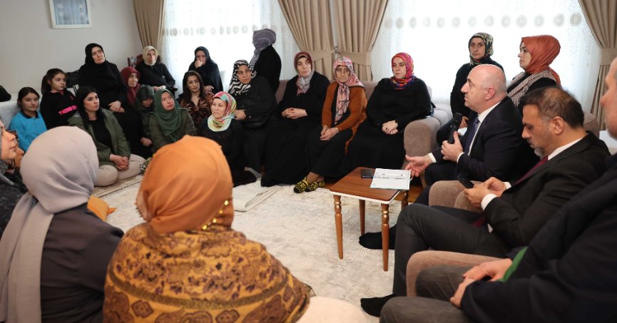 Darıca’da kadınlar ürettiğini satabiliyor