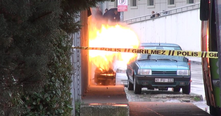 Hastane önünde şüpheli valiz alarmı