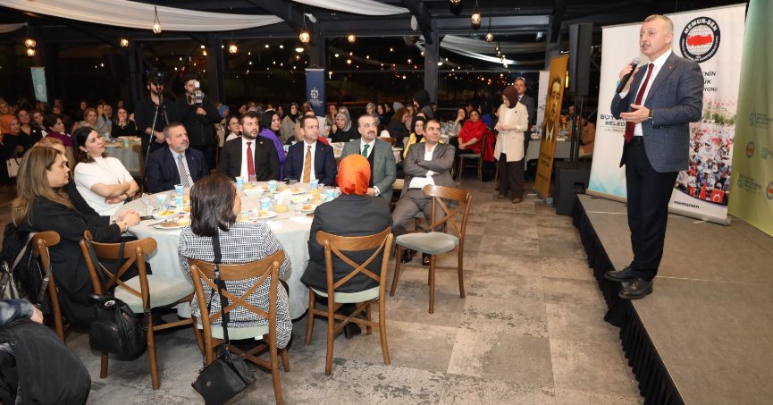 Büyükakın, Memur-Sen’in buluşmasına katıldı