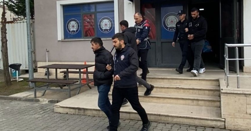 Motosiklet hırsızları yakalandı