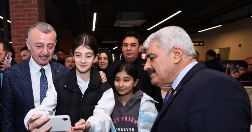 Derince Kütüphanesi hizmete girdi