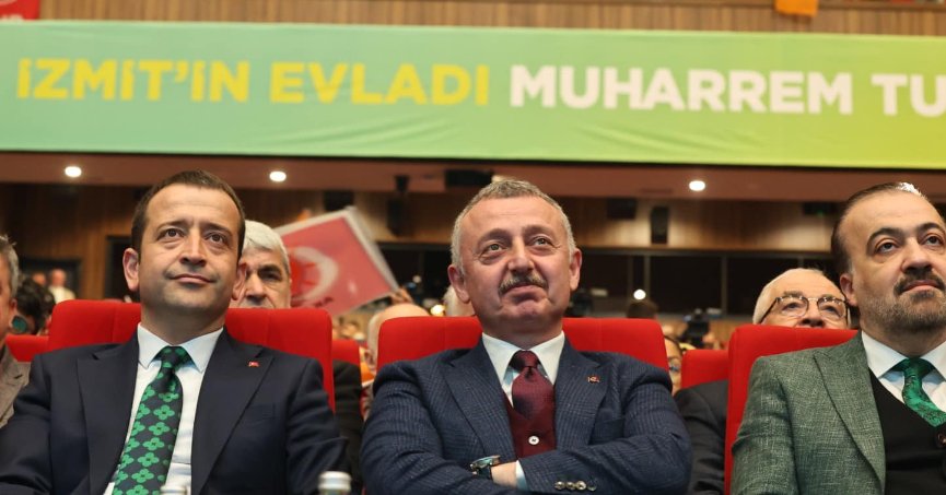 Gençlerden Büyükakın’a çok özel beste