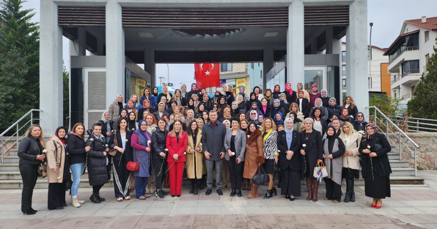 Sezer, “Gölcük’te hizmet siyaseti devam edecek”