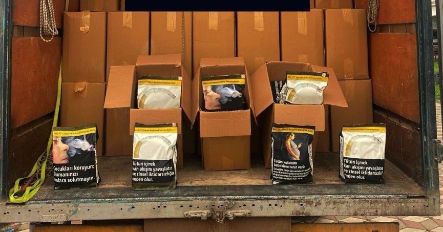 TEM’de durdurulan araçtan 4 ton sahte bandrollü tütün çıktı