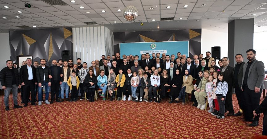 Kocaman, berber ve kuaförlerle buluştu