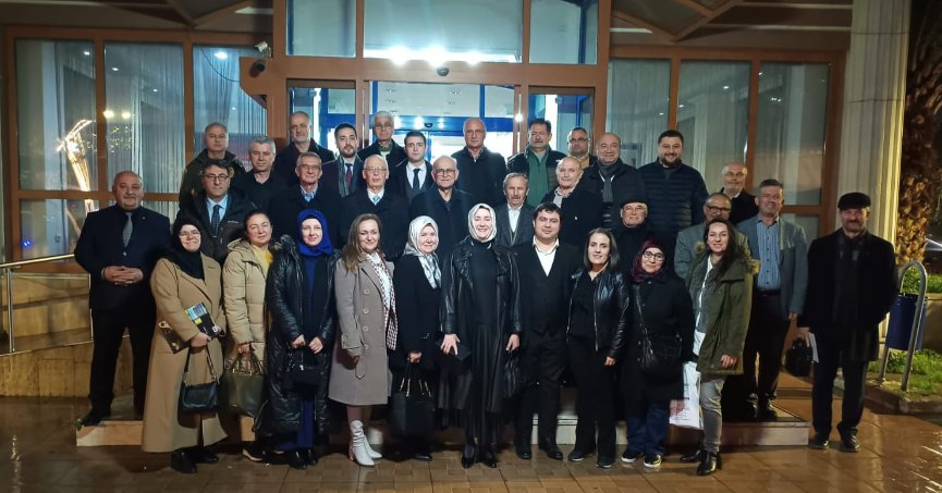 Aydınlar Ocağı İftarda Doç.Dr. Banu Gürer’i Konuk Etti