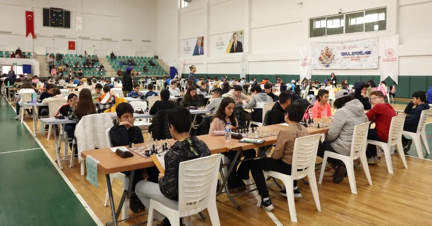 Derince’de Satranç Şöleni Yaşandı