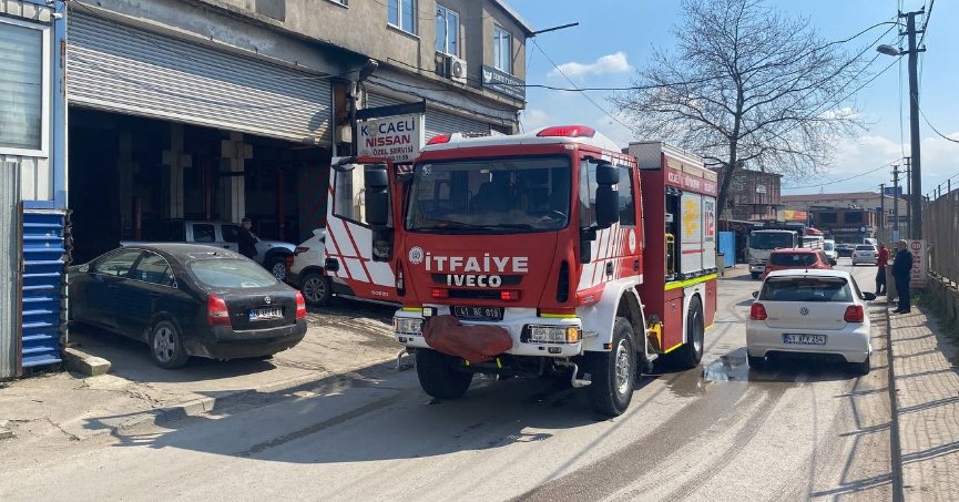 Kaynak kıvılcımı yangına sebep oldu: 4 yaralı