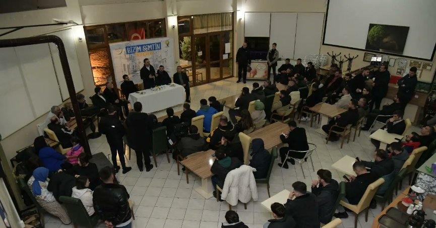 Yasin Özlü'ye gençlerden destek