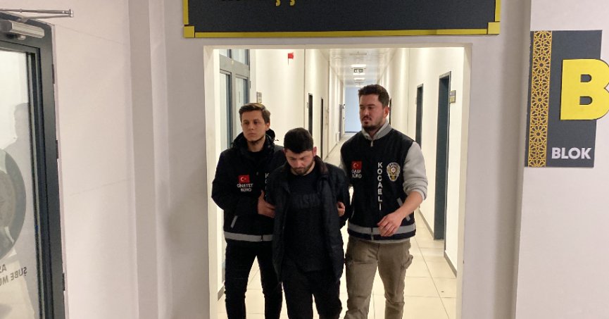 Abisini boğazını keserek öldüren zanlı adliyeye sevk edildi