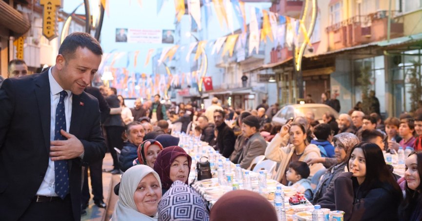 Tutuş, Kuruçeşmelilerle gönül sofrasında buluştu