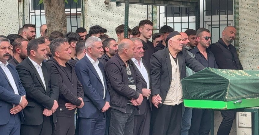 Otomobille kafa kafaya çarpışan motosikletin sürücüsü hayatını kaybetti