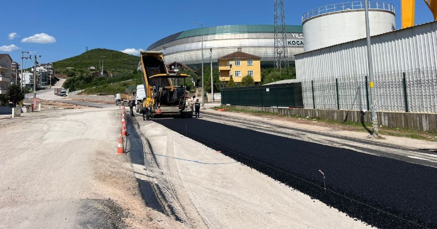Alikahya Stadyum yoluna asfalt