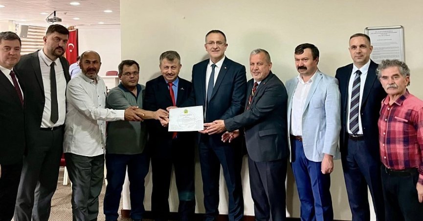 Kandıralılar Derneği’nde genel kurul: Yeni başkan Salim Yaşar oldu!