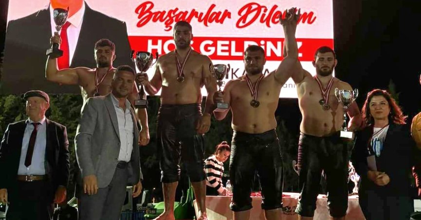 GÖLCÜK BELEDİYESPOR GÜREŞÇİLERİNDEN FETHİYE'DE BÜYÜK BAŞARI