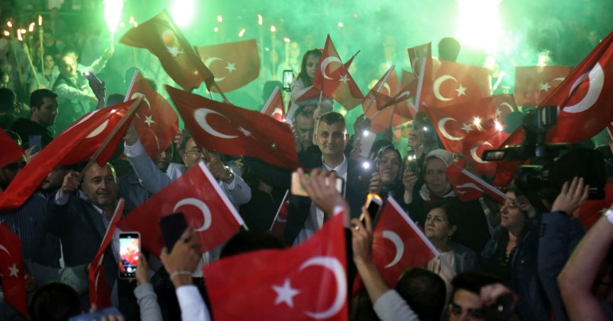 BAŞKAN SEZER: “19 MAYIS TAM BAĞIMSIZ DEVLET KURMA KARARININ İLK ADIMIDIR”