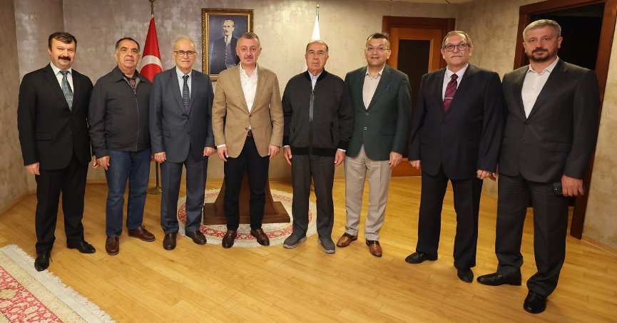 Akça Koca Platformu Doç. Dr. Tahir Büyükakın'ı ziyaret etti.