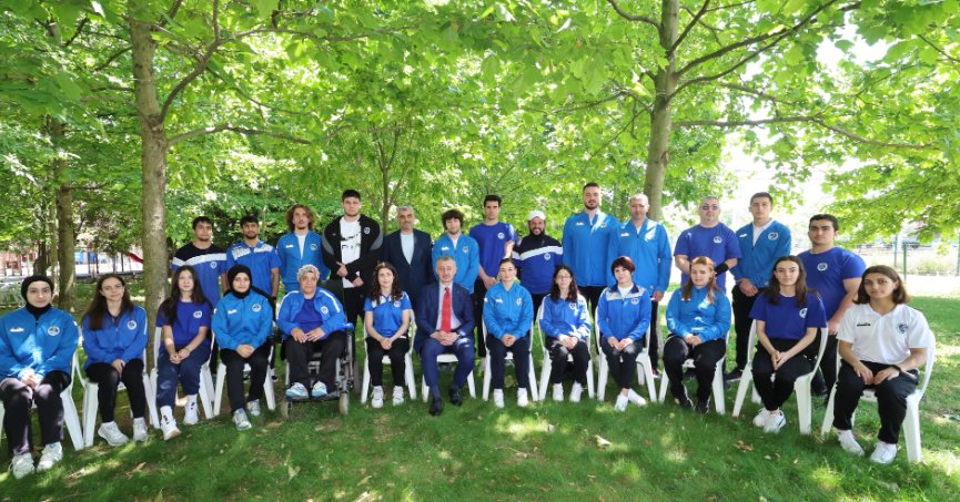 Başkan Büyükakın; Kocaeli’nin gururu Kağıtspor