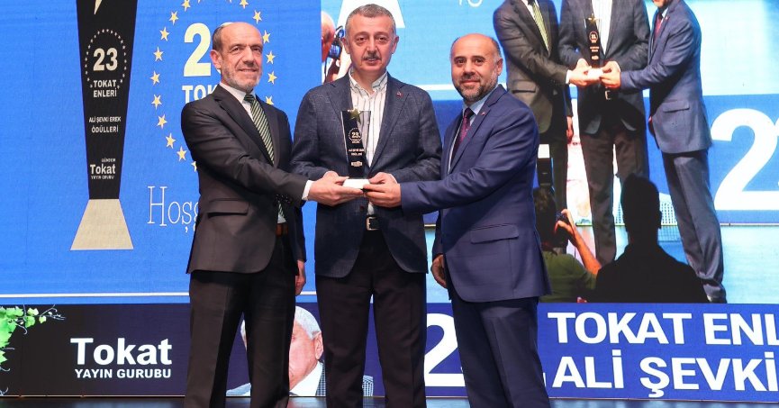 Tokatlılardan Başkan Büyükakın’a jüri özel ödülü