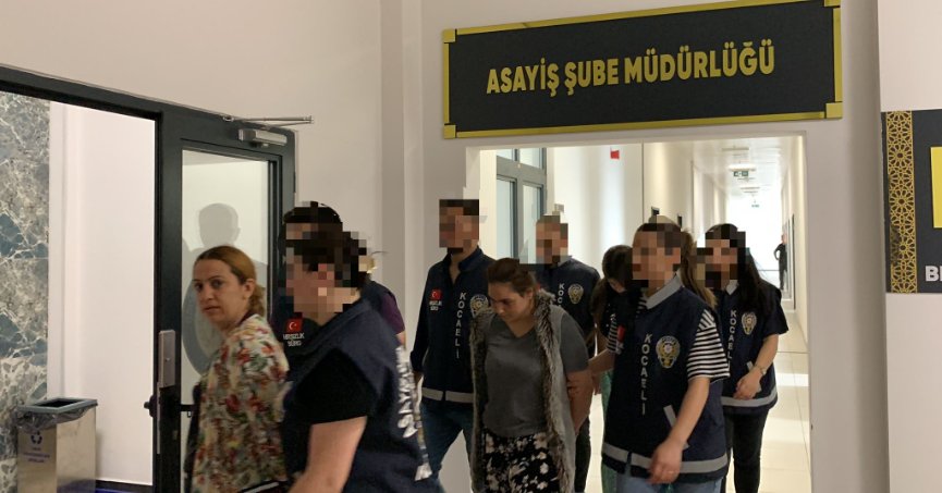 3 kadın operasyonla yakalandı