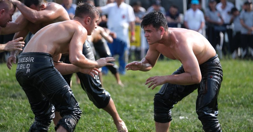 Kocaeli’de yiğitler er meydanına çıkıyor