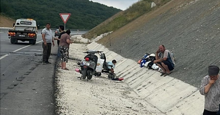 Çaresizce araçlarının yanmasını izlediler