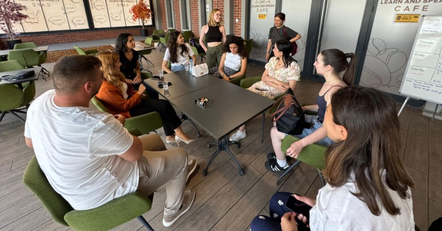 Learn and Speak Cafe Hizmet Vermeye Başladı