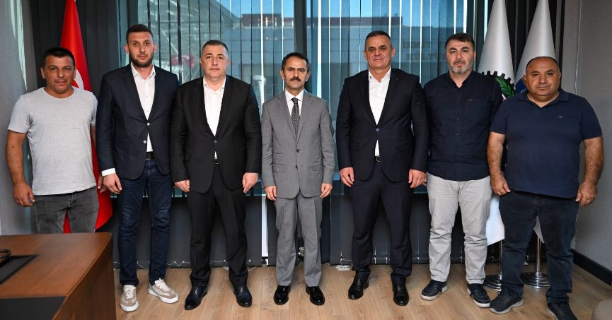 Vali Aktaş, Hizmet-İş’i Ziyaret Etti