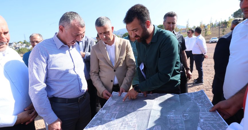 Büyükakın: Yeşil alanlar mutlu şehirlerin kalbidir