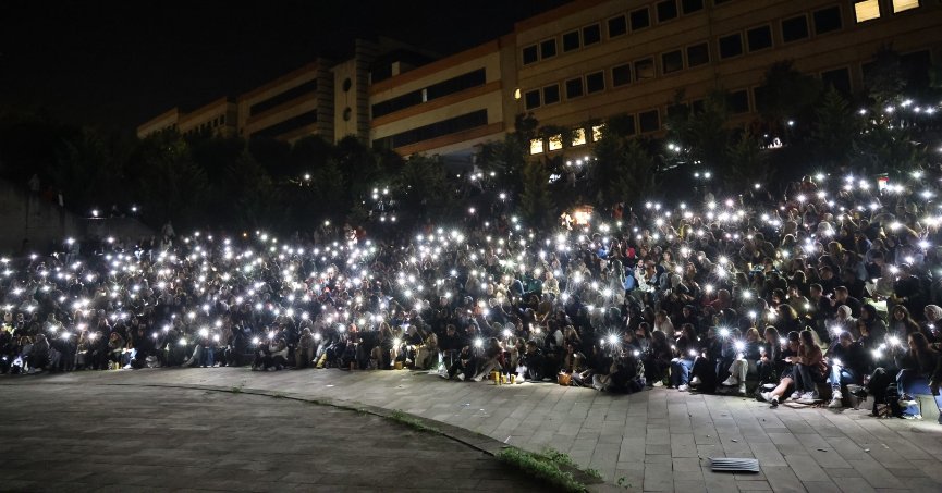 Açık havada Gülen Gözler keyfi