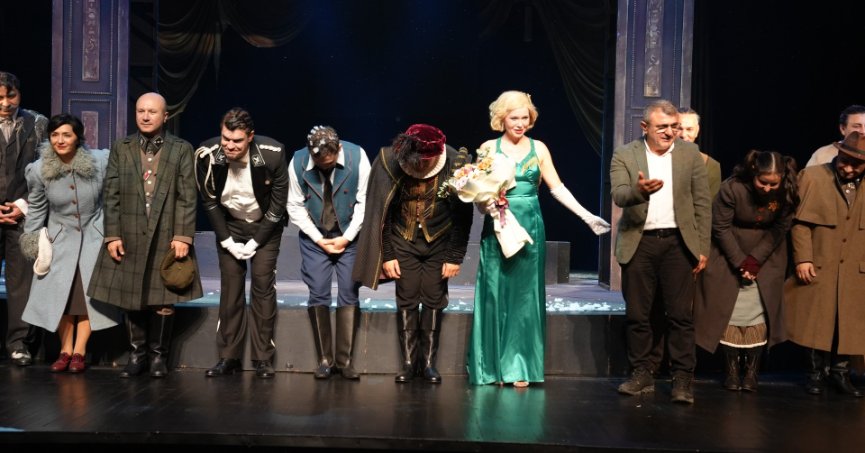 Şehir Tiyatroları yeni sezona merhaba dedi