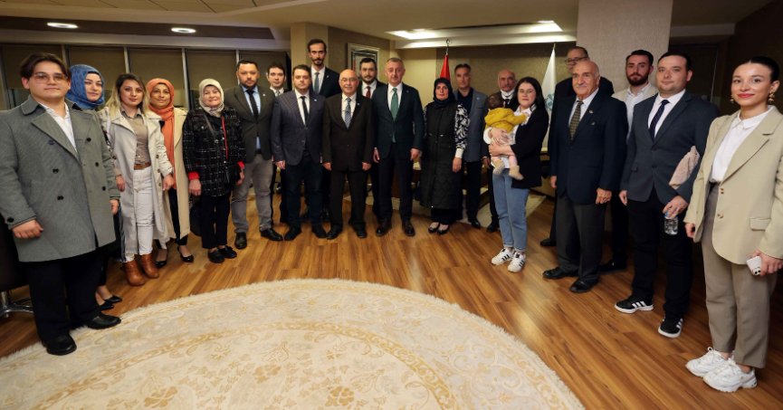 Başkan Büyükakın DSP İl yönetimini ağırladı