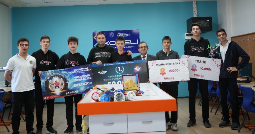 Öğrencilerin su altı robotu birinci oldu: Askeri ve tehlikeli görevlere de uygun