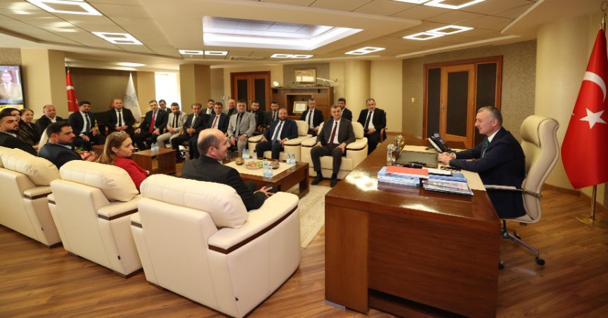 Büyükakın, Gölcük ve Kartepe teşkilatlarını ağırladı