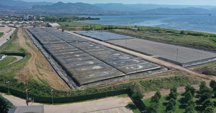 Körfez’den 1 milyon metreküp çamur çıkarıldı