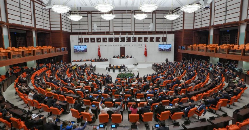 Noterlik Kanunu Meclis'te kabul edildi