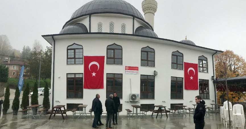 Karamürsel Çamçukur Camii’ne Büyükşehir eli