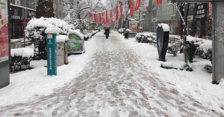 Meteoroloji alarm verdi: Kar geliyor