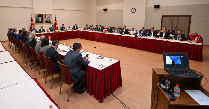 Kocaeli'de 2 suç çetesi çökertildi