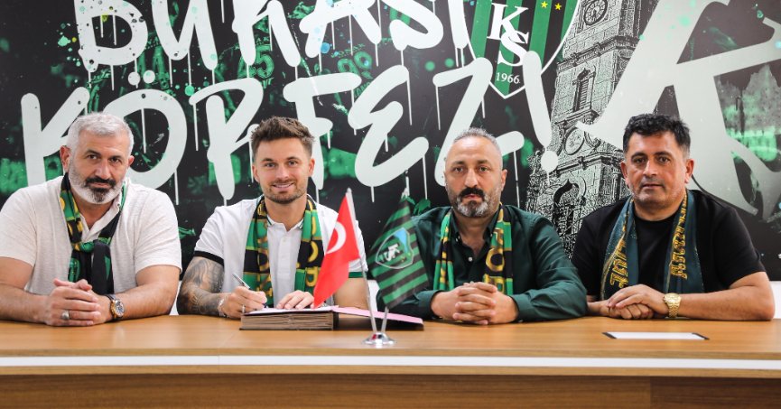 Kocaelispor, Karol Linetty ile 1+1 yıllık sözleşme imzaladı