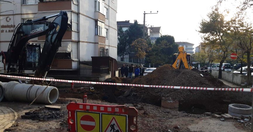 Altyapı çalışması sırasında doğalgaz borusu patladı
