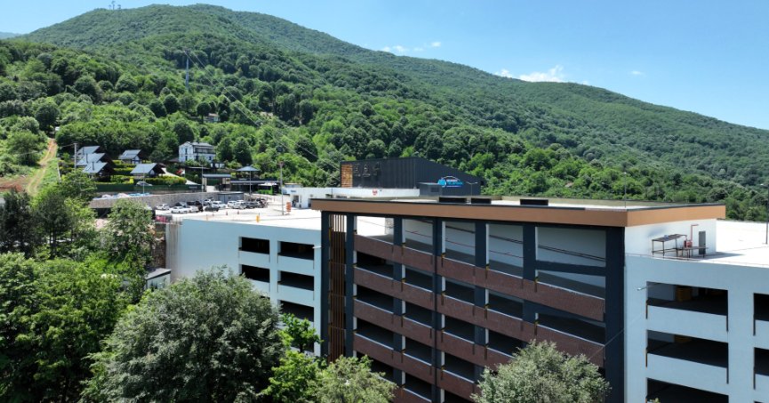 Teleferik Otoparkı hafta sonları gün boyu 50 TL   